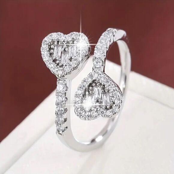 Elegant Silver diamond Twin Heart shaped Ring - Picture 1 of 4